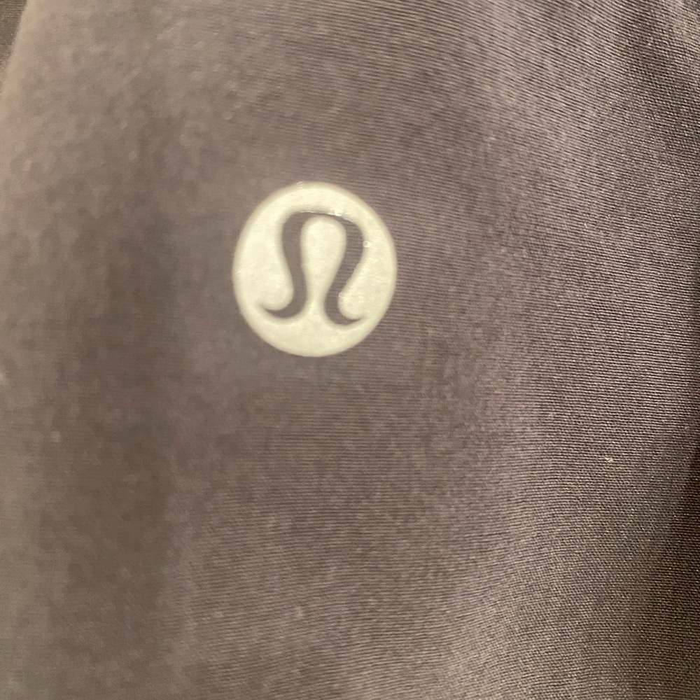 Size 2 black lululemon tennis skirt